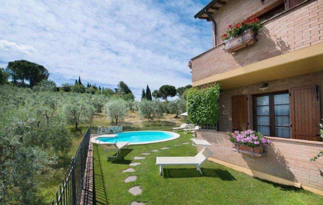 Casa Vacanze Con Piscina A San Gimignano Aparthotel Buitenkant foto